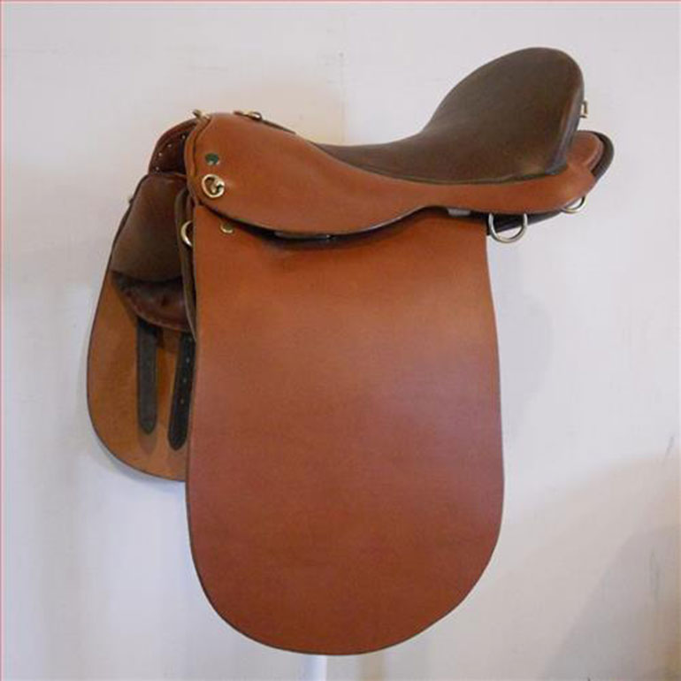 Custom English Saddles English Trail Endurance Saddle